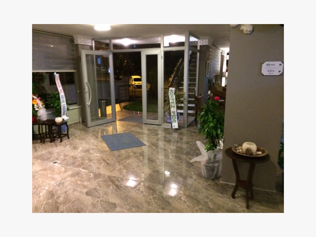 Hotel Hugo Altınoluk Εξωτερικό φωτογραφία