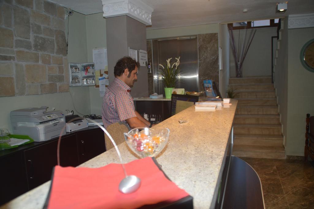 Hotel Hugo Altınoluk Εξωτερικό φωτογραφία