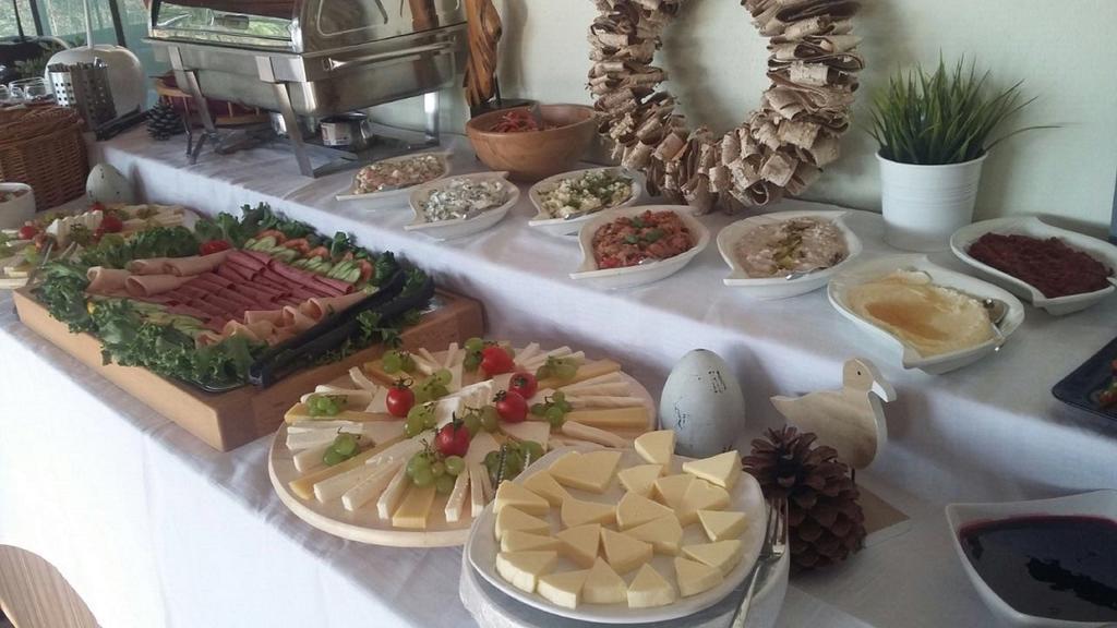 Hotel Hugo Altınoluk Εξωτερικό φωτογραφία